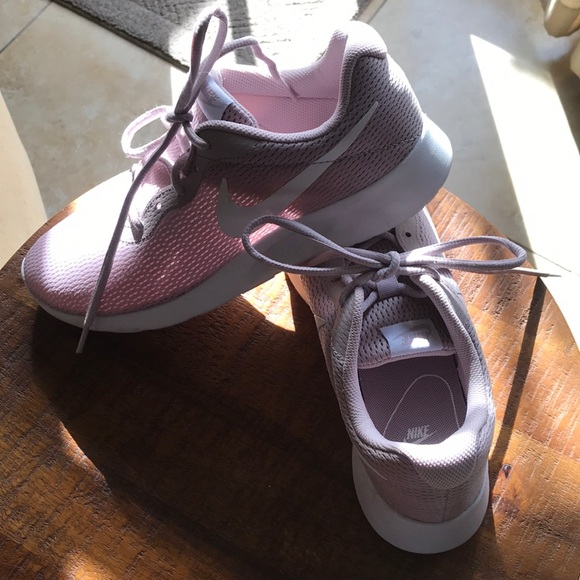 Nike Shoes - Nike Women’s
